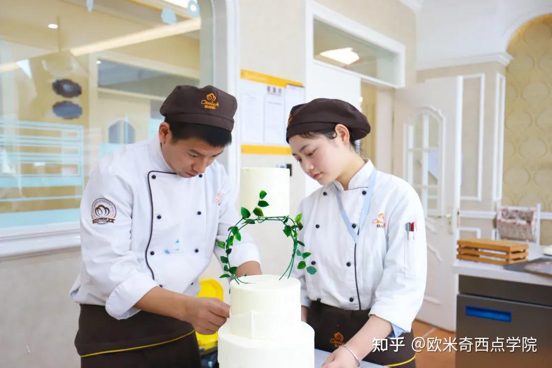 迪庆法式烘焙学校电话号码解析