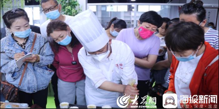 小店短期面包西点培训，掌握烘焙技巧，开启创业之路